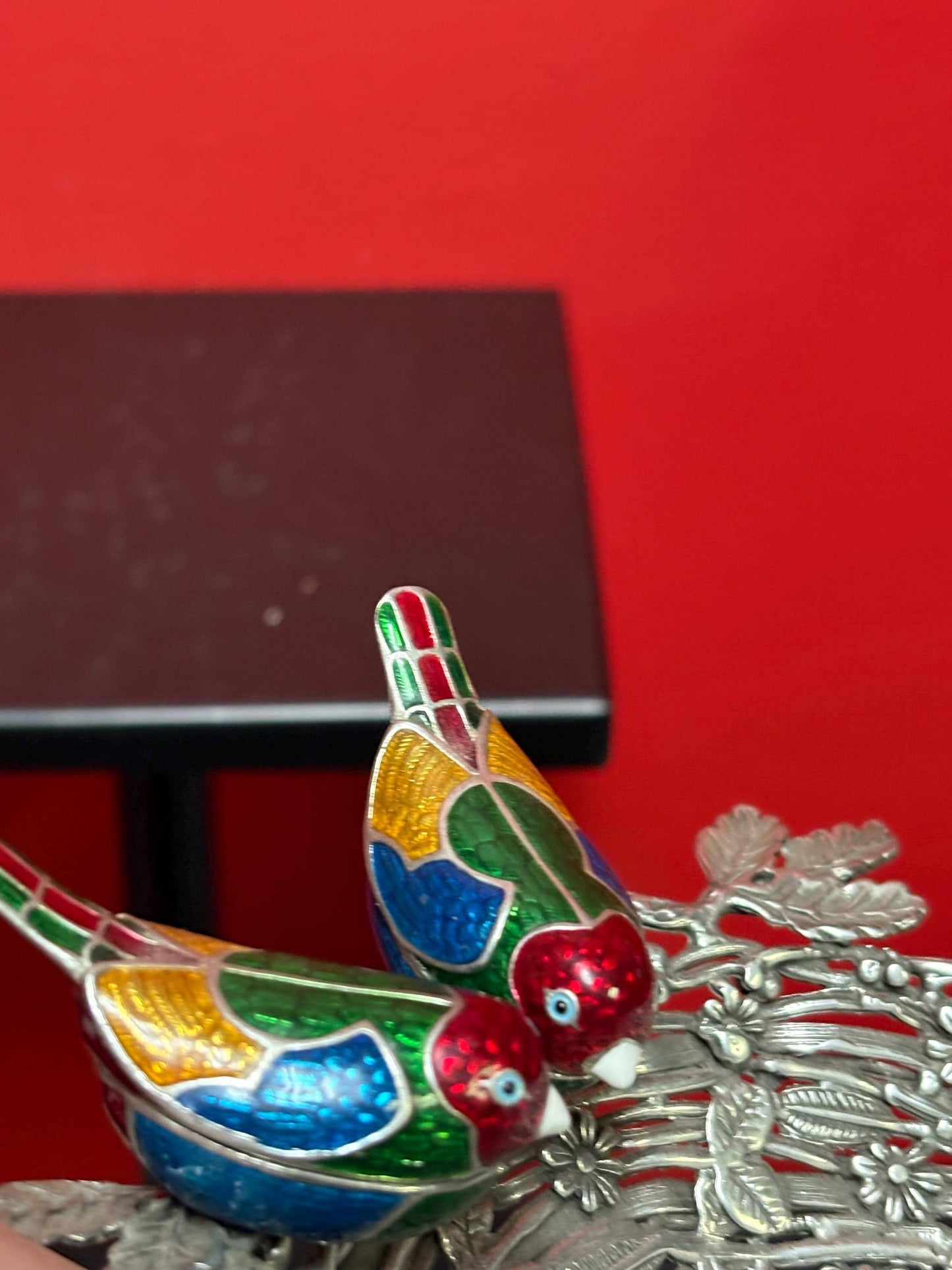 Stunning 6 x 2 high and tested silver and enamel signed Birds nest bowl with amazing detail