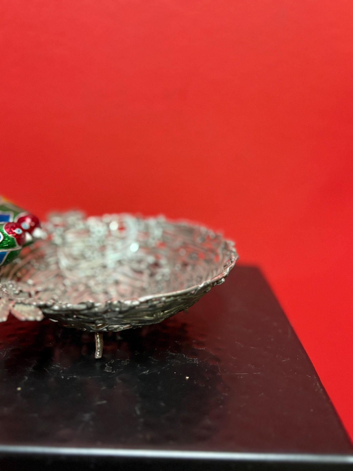 Stunning 6 x 2 high and tested silver and enamel signed Birds nest bowl with amazing detail