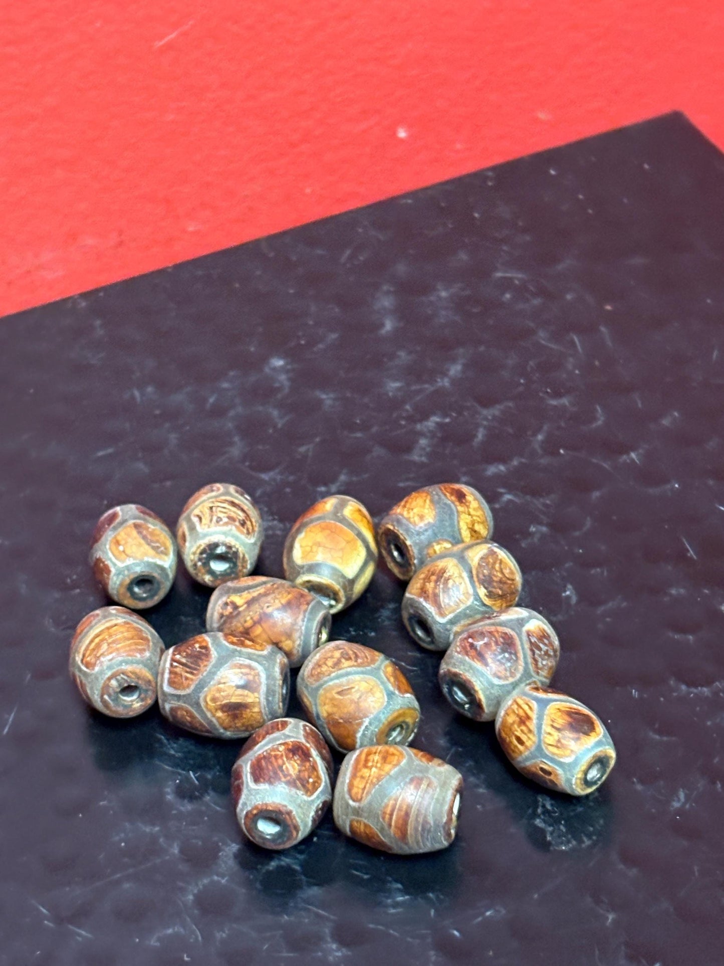 Set of 30 early antique indigenous Venetian glass trade beads  perfect for collecting or necklace making -