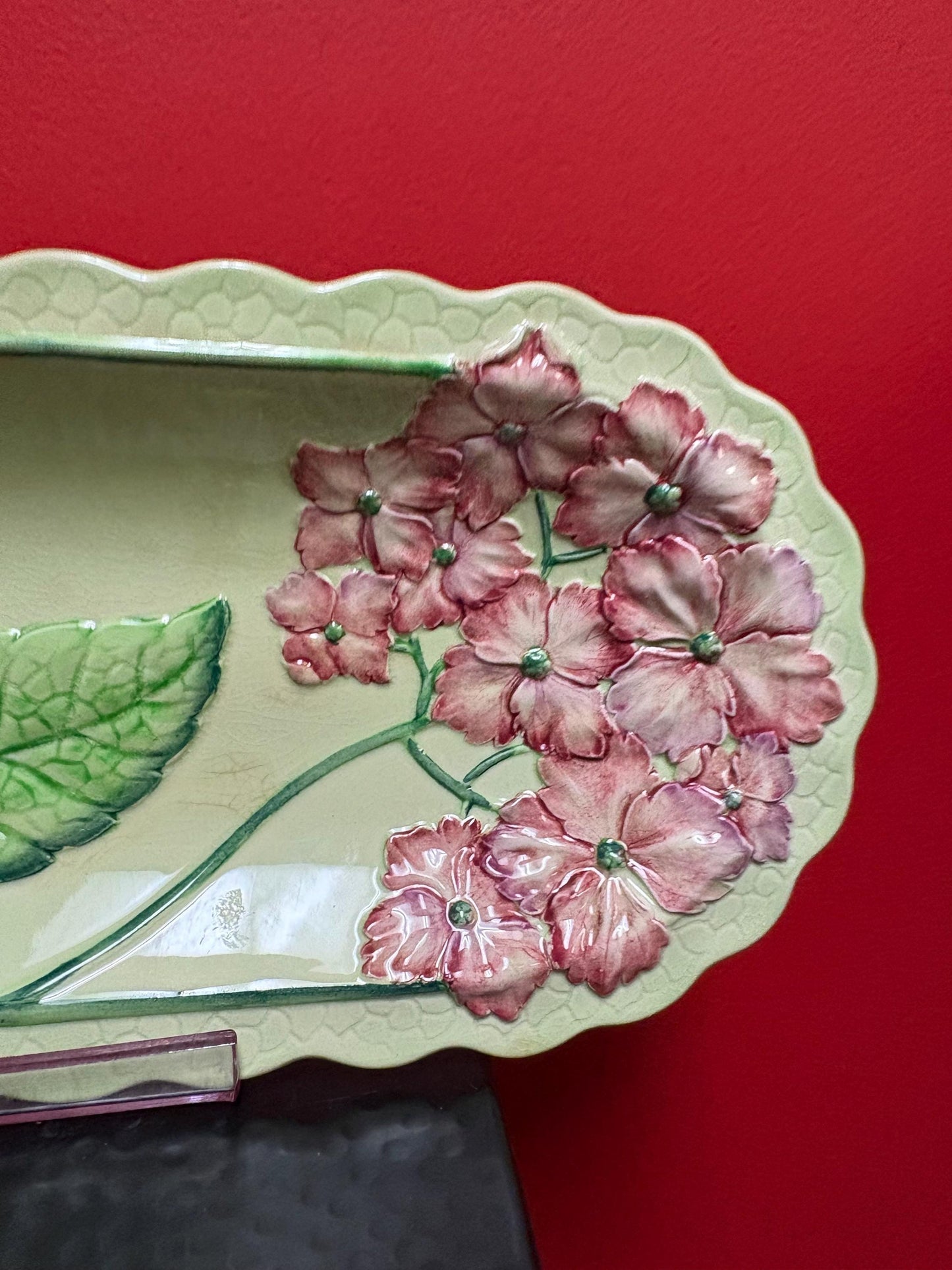 Carlton ware Australian design to 13 1/2 x 7 wide dish with minor crazing