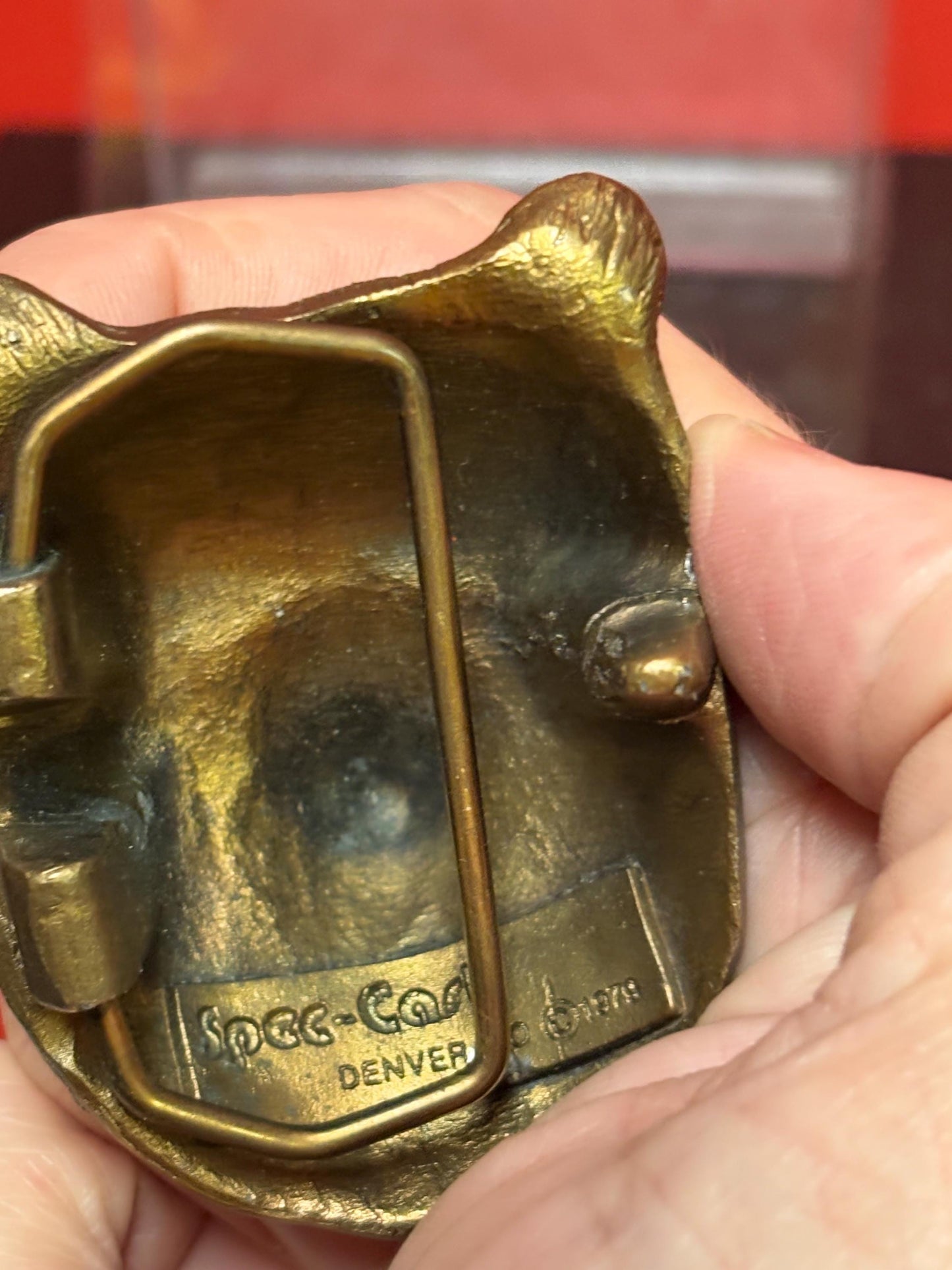 Heavy amazing 2 inch American brass grizzly bear  belt buckle