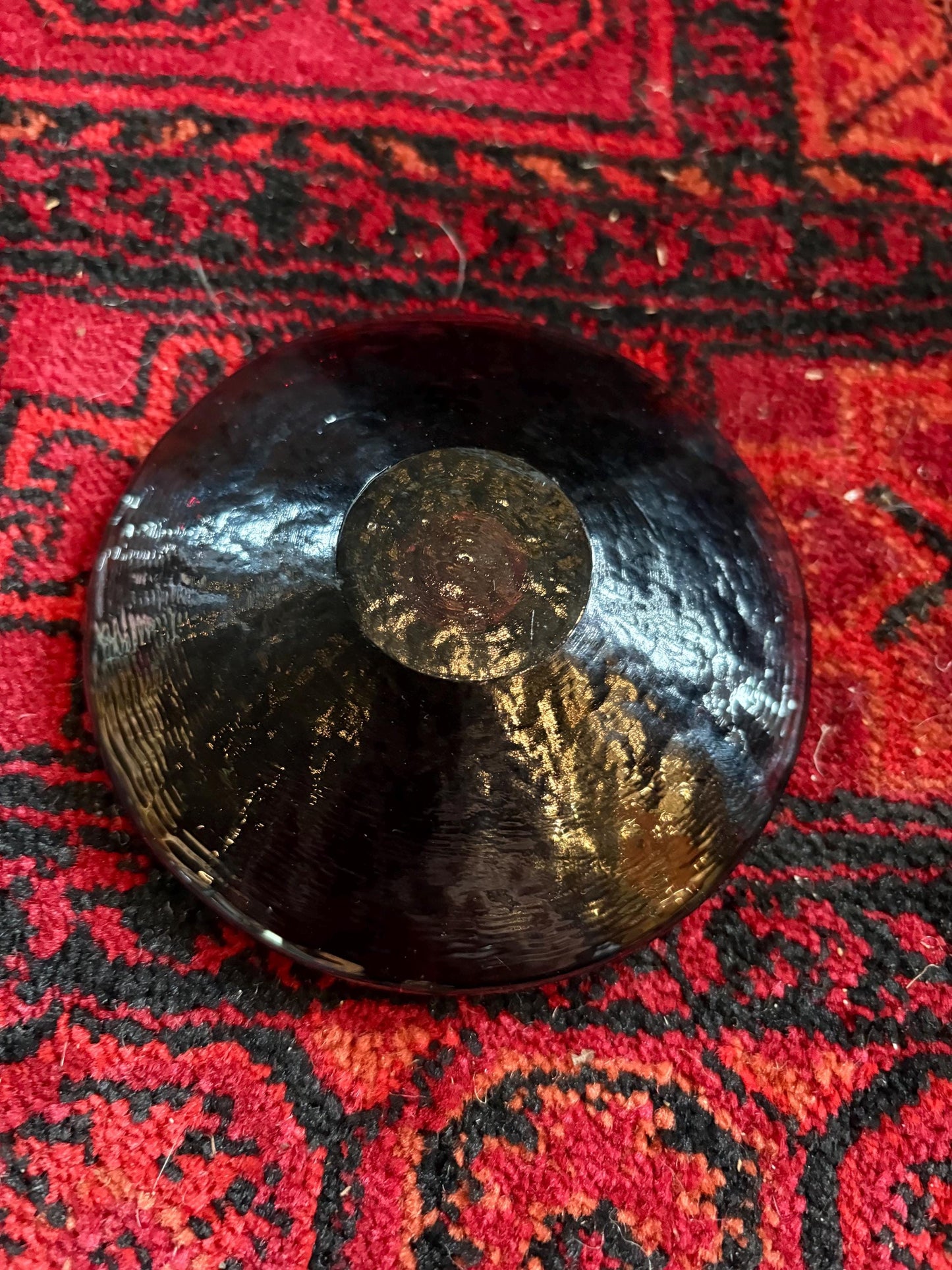 Stunning indigenous first nations Roy Vickers signed etched glass candle holder  great gift - 4 x 1 high