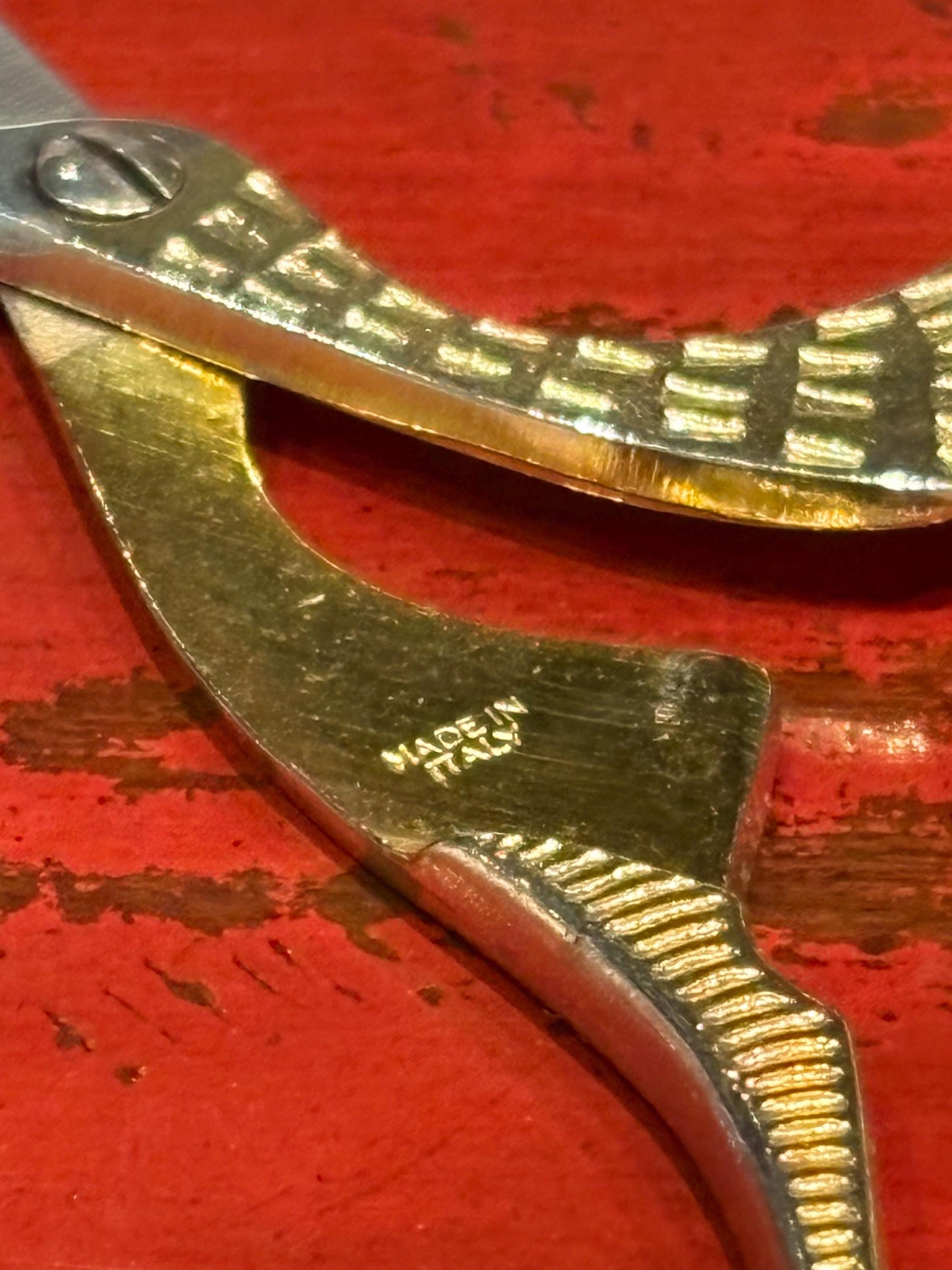 Beautiful antique Italian gilded heron scissors- 5 inches long