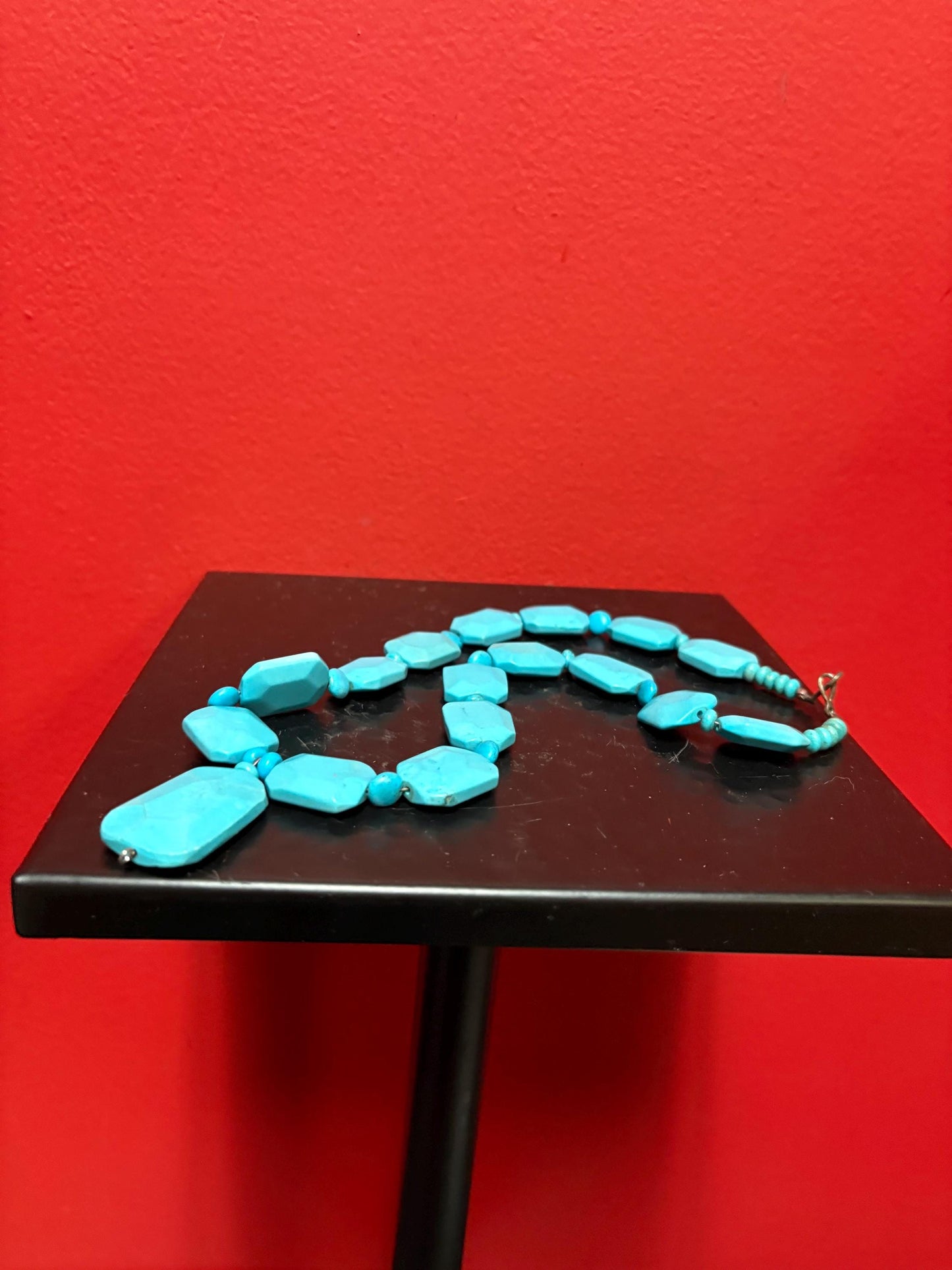 Lovely approximately 20 inch turquoise necklace at great value